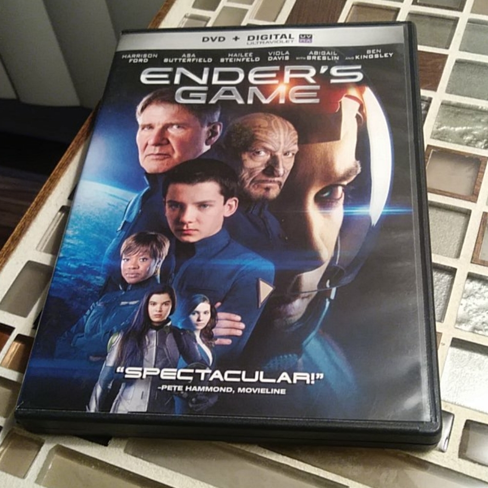 Ender's Game dvd-must bundle with another item 💜